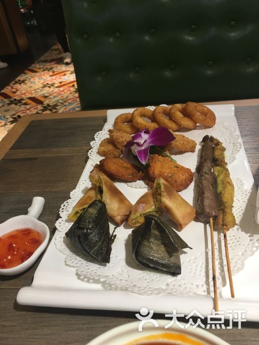 太阳成tyc7111cc-李仲辉到县消防大队开展“八一”慰问活动(图2) tyc7111cc太阳成集团