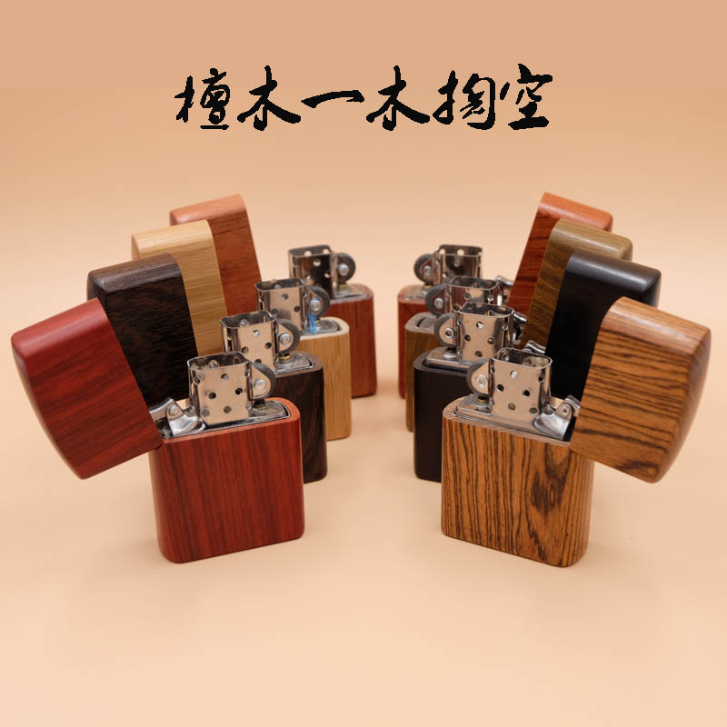 tyc7111cc太阳成集团-安心亚被抓拍表情似姚明 宅男女神发微博自嘲(图4) 太阳成tyc7111cc官网