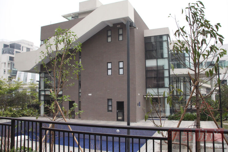 美商会在穗欢迎美国加州州长杰里.布朗一行|tyc7111cc太阳成集团(图2) tyc7111cc太阳成集团