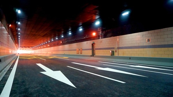 太阳成tyc7111cc官网-李亭哲《激荡》上演小人物逆袭 成最冤“背锅侠”(图1) 太阳成tyc7111cc官网