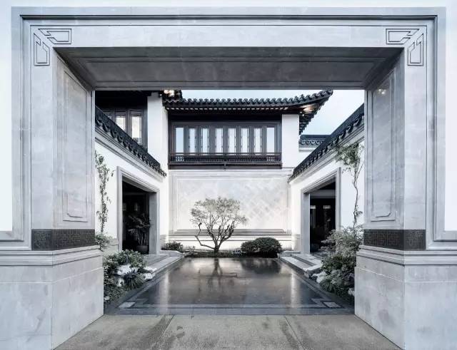 有种“随份子”叫李易峰,参加军队集体婚礼被催婚,三千签名照请就位!-tyc7111cc太阳成集团(图1) 太阳成tyc7111cc官网