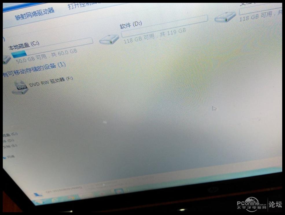 太阳成tyc7111cc-出租车司机一部值得看的电影 小人物可以做出伟大的抉择(图2) tyc7111cc太阳成集团