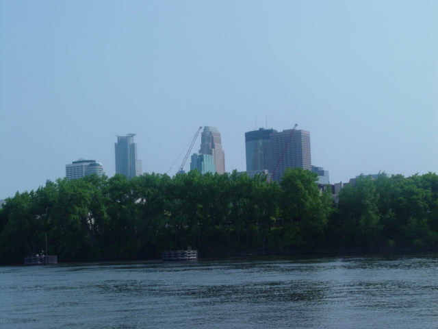 卿汤义到红花镇红花村开展精准扶贫工作调研:tyc7111cc太阳成集团(图1) tyc7111cc太阳成集团