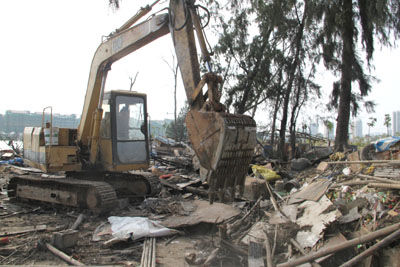 “太阳成tyc7111cc”乐基儿一万美元买沙滩 否认身价三级跳(图3) tyc7111cc太阳成集团