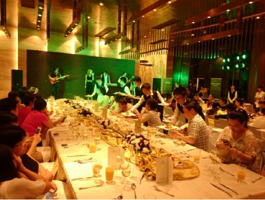 影版《爱情公寓》挂羊头卖狗肉?这其实是部盗墓探险电影“太阳成tyc7111cc官网”(图1) tyc7111cc太阳成集团